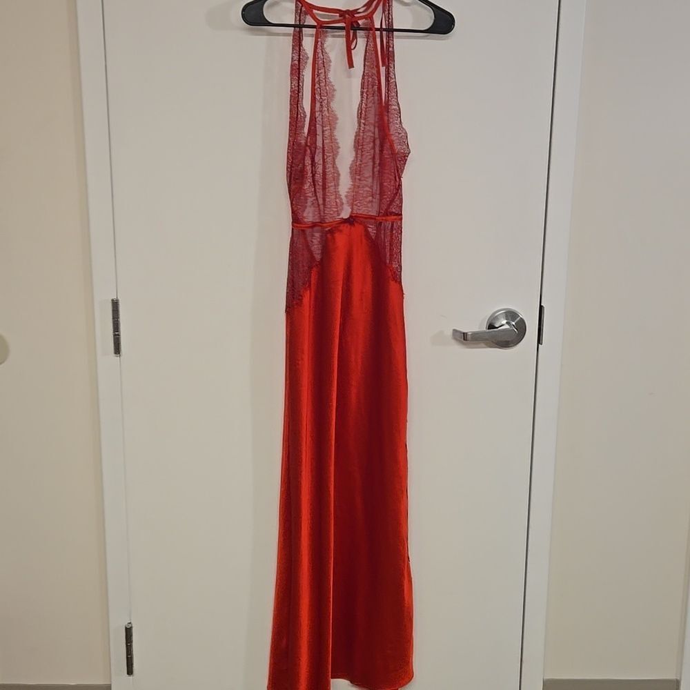 Victorias SECRET BUNDLE - Picture 11 of 16